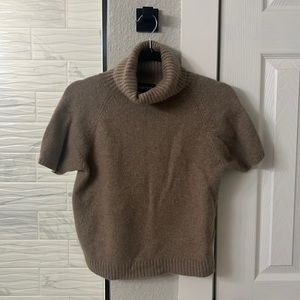 ELLEN TRACY turtle neck sweater s/m
